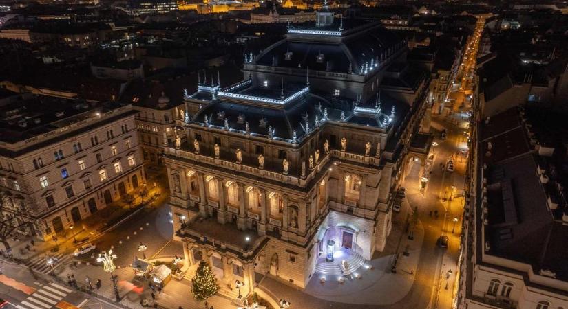 Diktafondiktatúra – és a tények