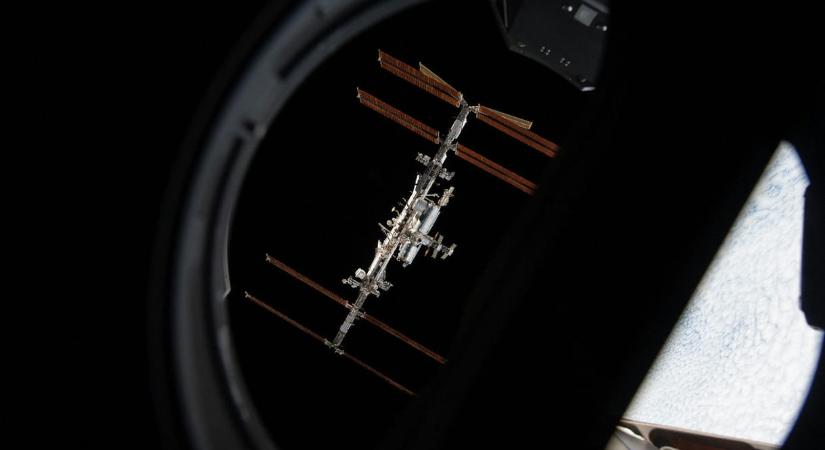 Új laptopok érkeznek az ISS-re – így kellett átalakítani őket, hogy ott is működjenek