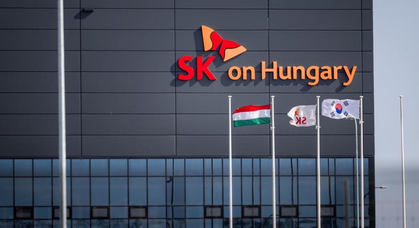 Kiderült, mi okozta a tüzet az iváncsai akkumulátorgyárban