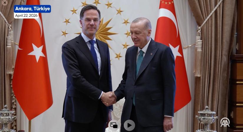 Erdoğan: Törökország újra akarja indítani az orosz–ukrán tárgyalásokat