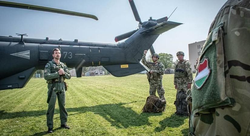 Éleslőszerrel gyakoroltak a tartalékosok, komoly feladatokat kaptak a táborfalvai kiképzésen  fotók