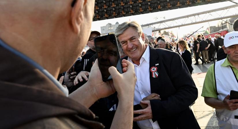 Kapitány István: Kilenc százalékra csökken a minimálbér utáni szja