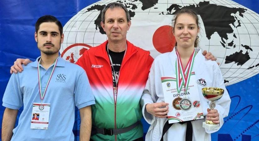 A tavasz legrangosabb versenyén bizonyíthattak a hevesi karatékák