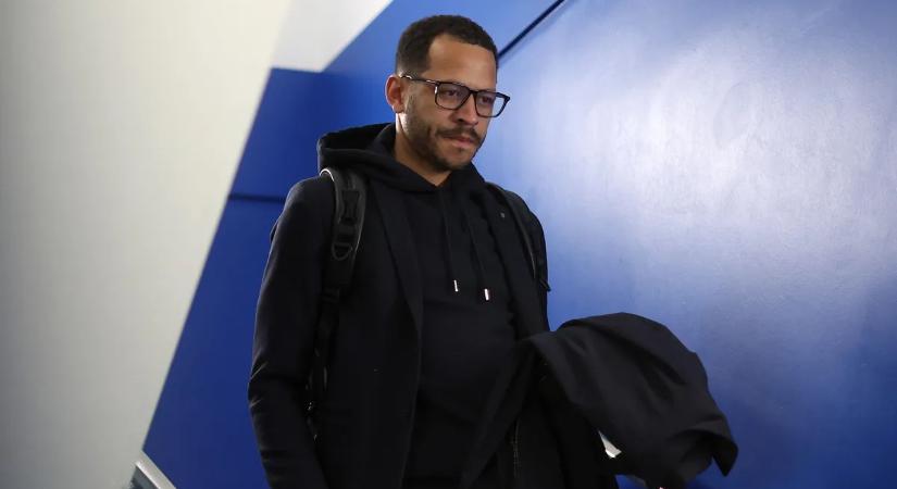 Sorozatban öt zakó után nem vártak tovább: máris menesztette a Chelsea Liam Roseniort – hivatalos