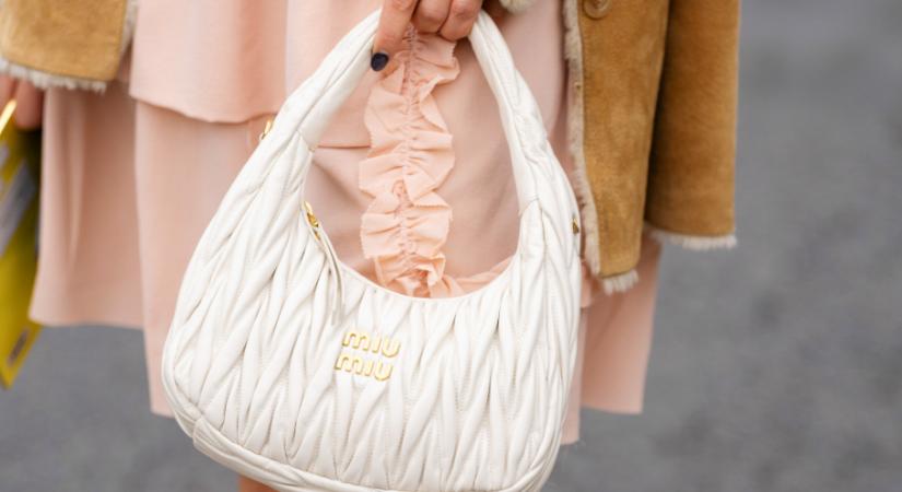 Ez a különleges rózsaszín árnyalat lett a szezon egyik legnépszerűbb divatszíne