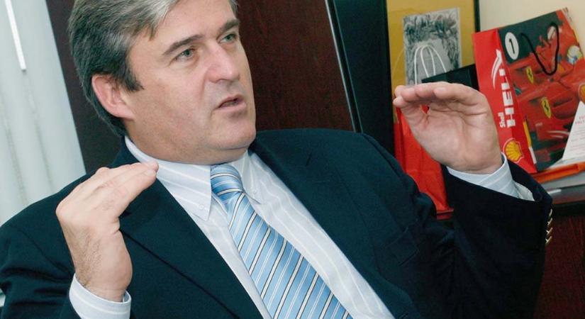 Itt az első intézkedés! Kapitány István bejelentette, kilenc százalék lesz a minimálbér után fizetendő szja