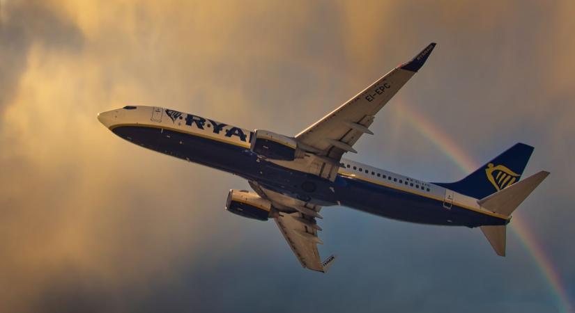 Óvatosan a Ryanairrel: lekésed a gépet, ha nem tudsz az új szabályról