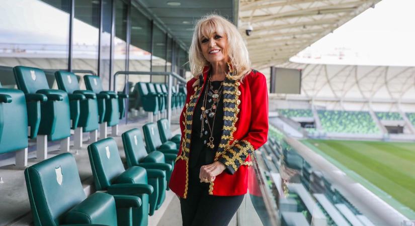 „Imádom Szombathelyt” – Csepregi Éva azt is elárulta, melyik a kedvenc Neoton-slágere