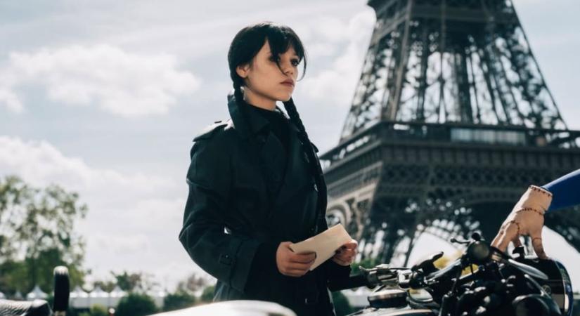 Tovább bővül a Wednesday világa, már forog a harmadik évad (videó)