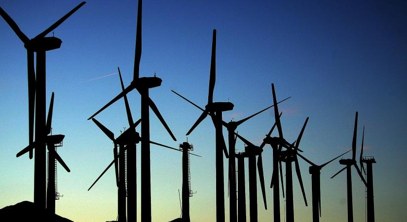 Brüsszel lépett: jön az új energiaterv, hiánytól és drágulástól tartanak