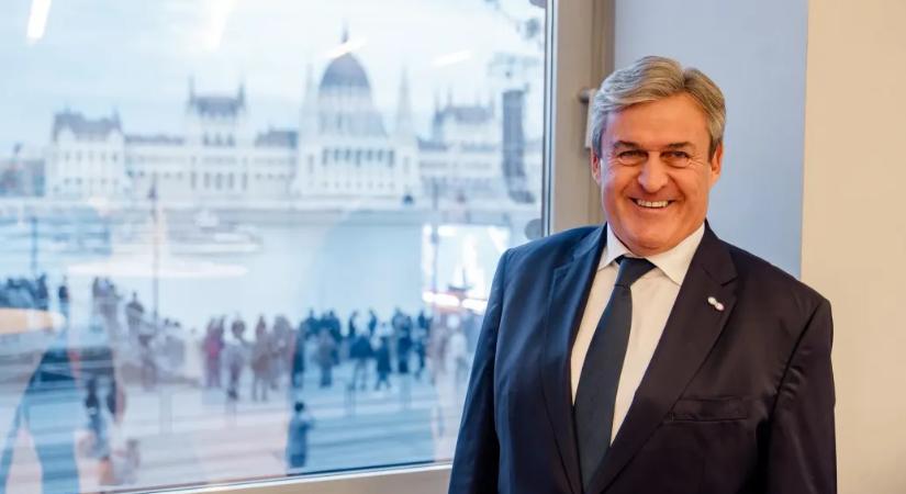 Kapitány István: Kilenc százalék lesz a minimálbér után fizetendő személyi jövedelemadó