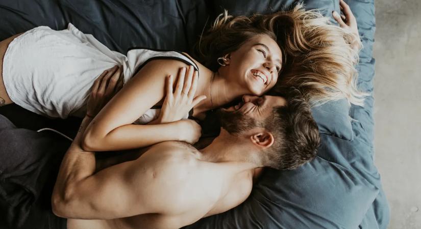 „A pasim teljesen odavan egy dögös csajért az edzőterméből – meg vagyok győződve róla, hogy csak d*gnak”