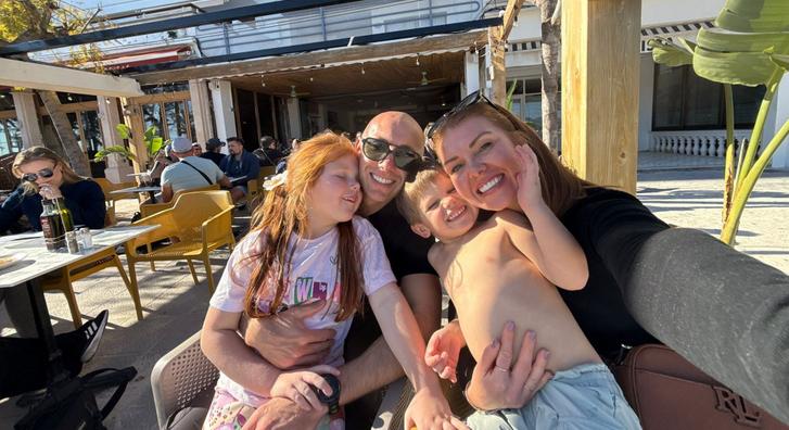 Hátat fordítottak a mókuskeréknek, két gyerekkel költöztek Mallorcára, és teljesen megváltozott az életük