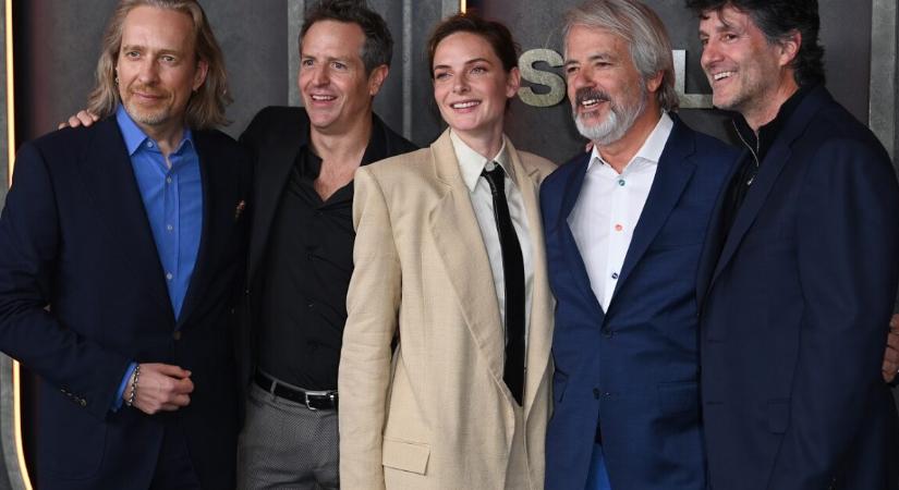 A sci-fi sorozat, ami nem enged és zseniális