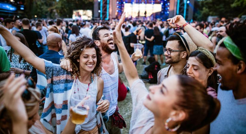 Ez a gyakori hétvégi szokás észrevétlenül teheti tönkre a májat