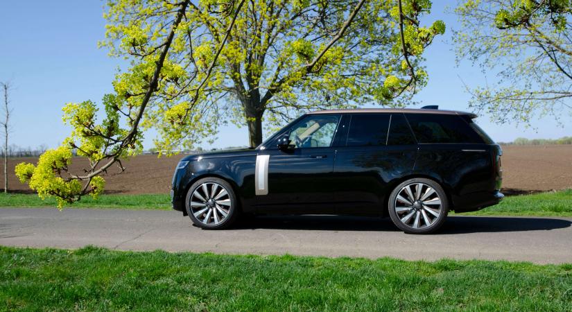 Ilyen egy méltóságteljes, 615 lóerős hegyomlás