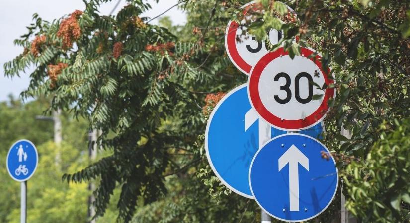 Vége a megszokásnak! Durva sebességkorlátozások léptek életbe Borsod forgalmas útjain