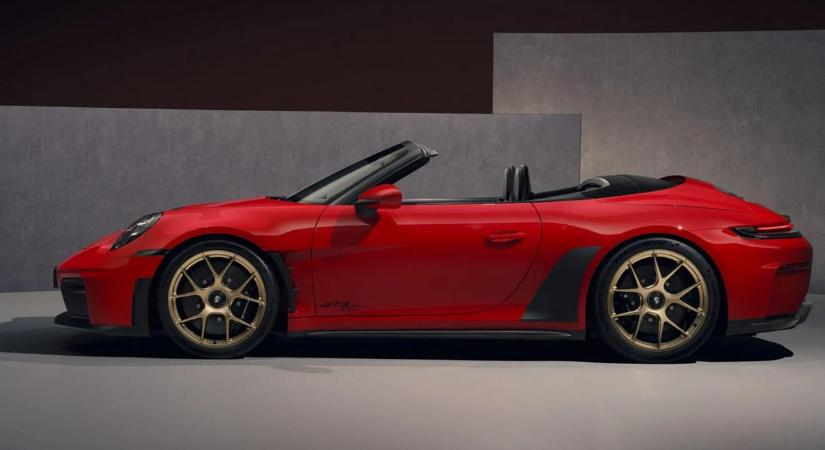 Csak a fényezés 13 millió forint: Magyarországon a brutálisan drága legújabb Porsche