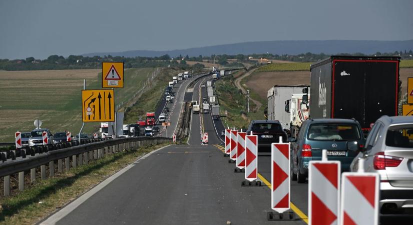 Jelentős változás az M1-esen: erre készüljön, ha arra jár
