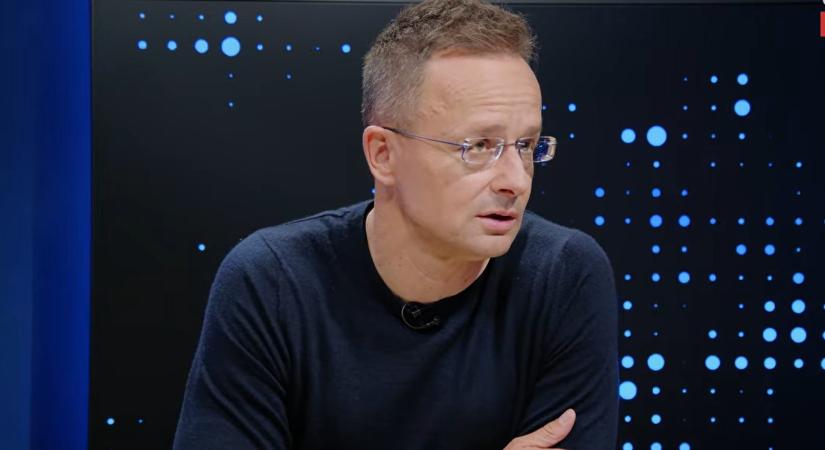 Szijjártó kitart Orbán mellett, a bukás felelőseként viszont senkit nem nevezett meg