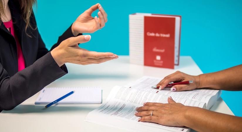 Versenyelőnyt adhatna, mégis kevés cég él vele: hosszútávú ösztönzőprogramok a munkaerőpiacon