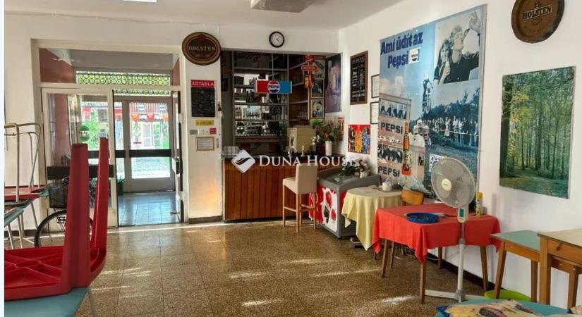 Így fest ma a Balaton legendás ifjúsági tábora, most jobbra fordulhat a sorsa (fotók)