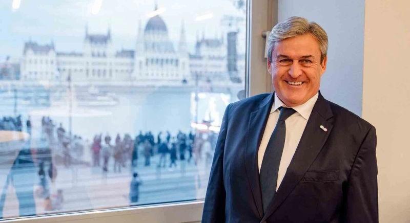 Kapitány István megváltoztatja a személyi-jövedelemadót