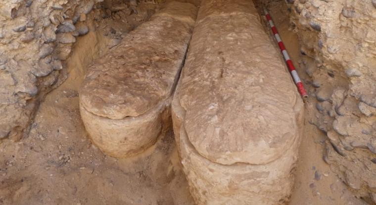 Aranynyelvű múmiákat és Iliász-papiruszt találtak Egyiptomban