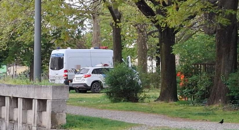 Újabb halálesetnél vizsgálódnak a rendőrök Szombathelyen - fotók
