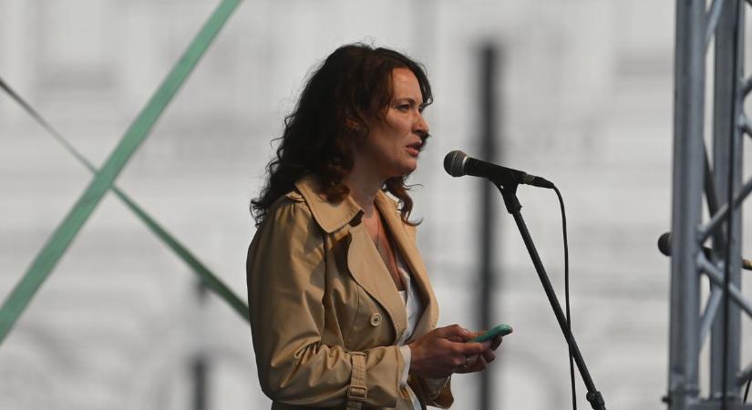 Az, hogy Puzsér Róbert félne a nőktől vagy gyűlölné őket, egészen biztosan nem a jó értelmezési irány