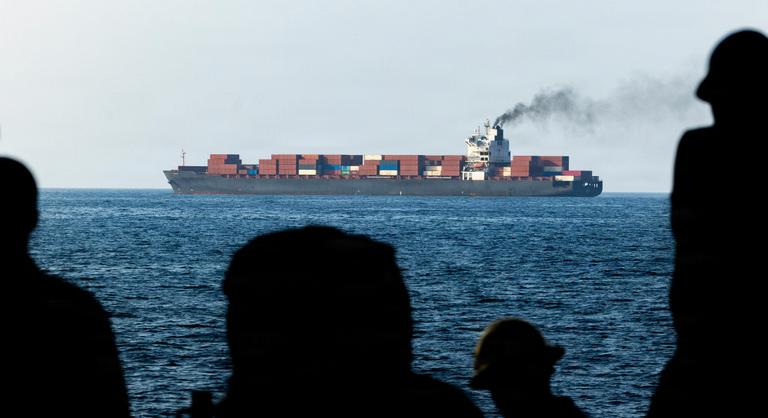 Irán elárulta, hogy meddig elképzelhetetlen a Hormuzi-szoros megnyitása