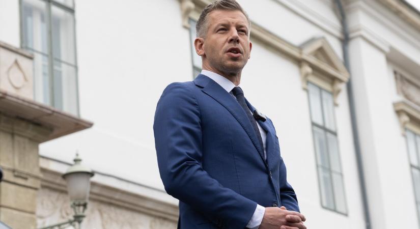 Először lesz egyedülálló miniszterelnöke Magyarországnak – Ki lesz majd a partnere Magyar Péternek a protokolláris eseményeken?