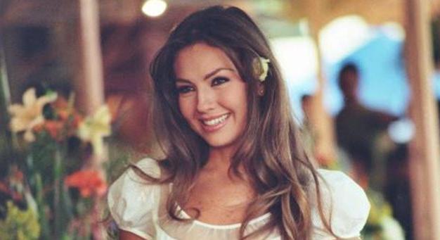 Emlékszel még a Rosalinda gyönyörű sztárjára? 54 éves korában is bombaformában van!