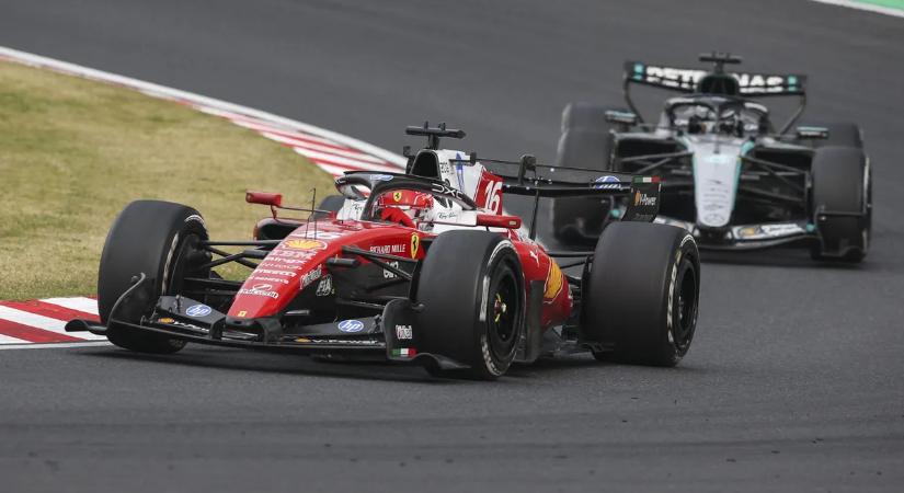 Botrány a Forma–1-ben: extra erőt kaphat a Ferrari, a Mercedesnél kiborultak