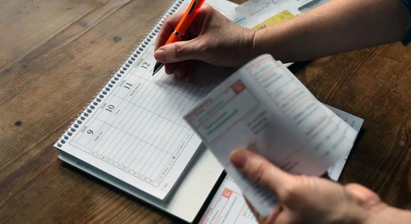 Fontos határidő csúszhatott meg sokaknál: ezt minden autósnak tudnia kell