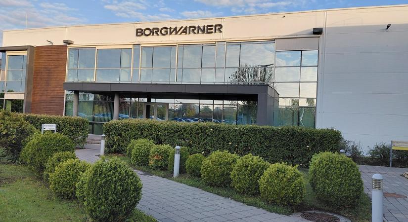 Szűk keresztmetszetből a termelés motorja: Hogyan reformálta meg a gyártásközi mérést a BorgWarner Oroszlány Kft.