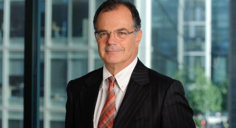 „Zsarolás történt” – ezért mondott le váratlanul az Erste felügyelőbizottságából a volt jegybankelnök