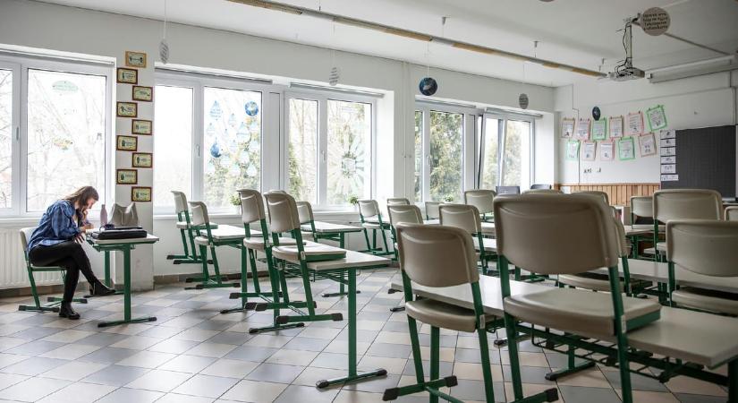 A teljesítményértékelés visszavonása legyen az első lépés a kormányváltás után a PDSZ szerint