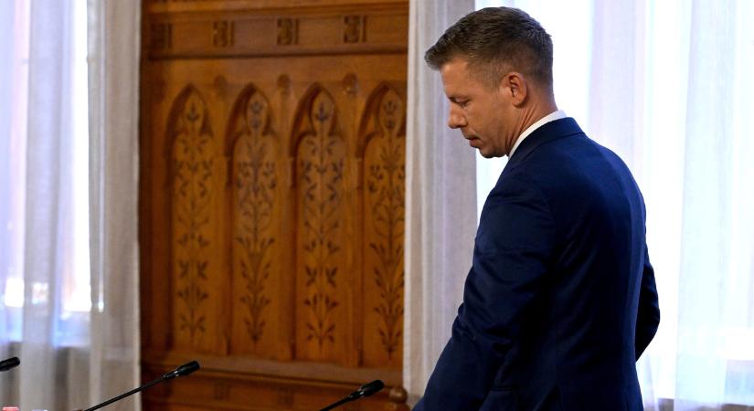 A választás után egyből eltűnt a boltokból a Magyar Péter lejáratására készült képregény