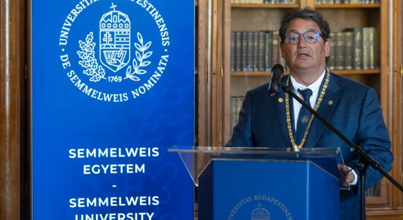 Párhuzamosan végezhetik rezidensi és doktori képzésüket a leendő orvosok