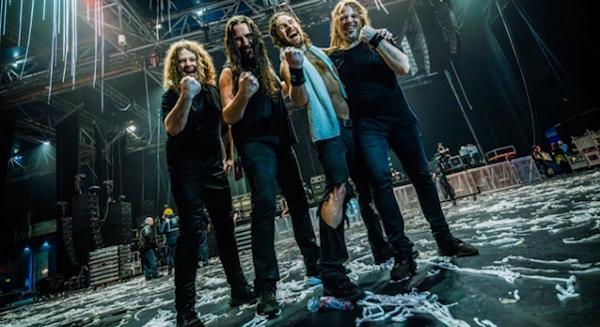 Egy Lemmy-nek írt levélben jelentette be új albumát az Airbourne