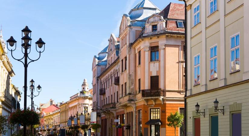 Szigorú tilalom jöhet egy magyar nagyvárosban: népszerű közlekedési eszköz került célkeresztbe