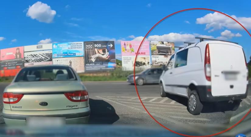 Ha nem lenne elege a közlekedési agresszióból, mutatunk még néhány elrettentő esetet - videó