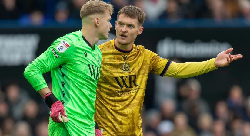 Tóth Balázst a pályán zaklatták, csapata elkerülte a szégyent