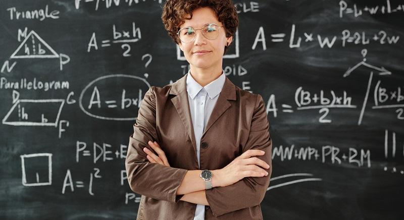 Forradalmi változás a hazai középiskolákban? – 32 líceum kísérletezhet új tantervekkel