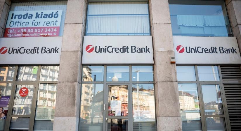 Menesztették az UniCredit Bank szakszervezetének elnökét