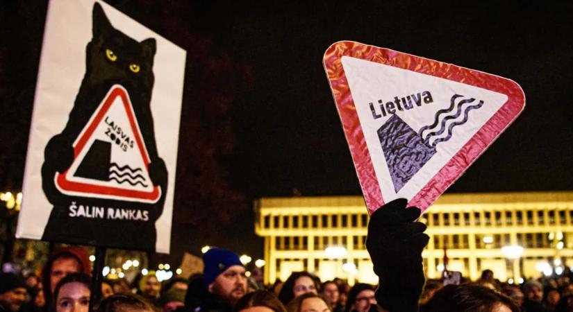 Arte: Why is Europe'sn public media under threat?