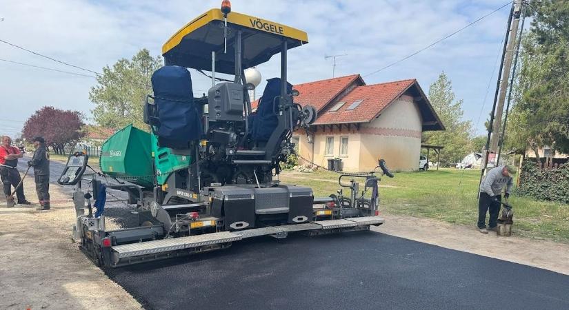 Felforgatják az utcákat, de megéri: egyszerre újulnak meg az utak és a lámpák