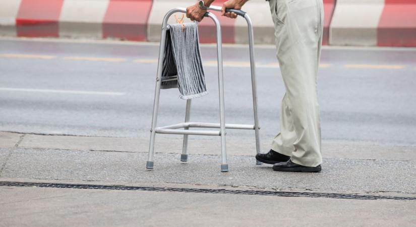 Kábítószerrel a zsebében rabolt ki egy 96 éves bácsit: sokkoló részletek a kecskeméti támadásról!