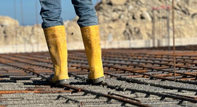 Megerősítésre vár a mikepércsi vízmű medencéje